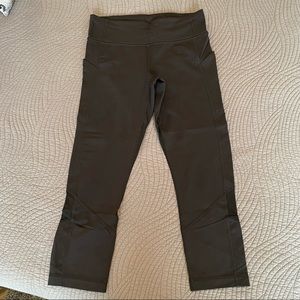 Lululemon Pace Rival Crop Size 6
